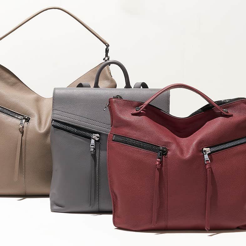 ボトキエのインスタグラム：「Gone in a F L A S H 📸 take 40% off the iconic Trigger collection • code: TRIGGER40 • #botkier #flashsale」