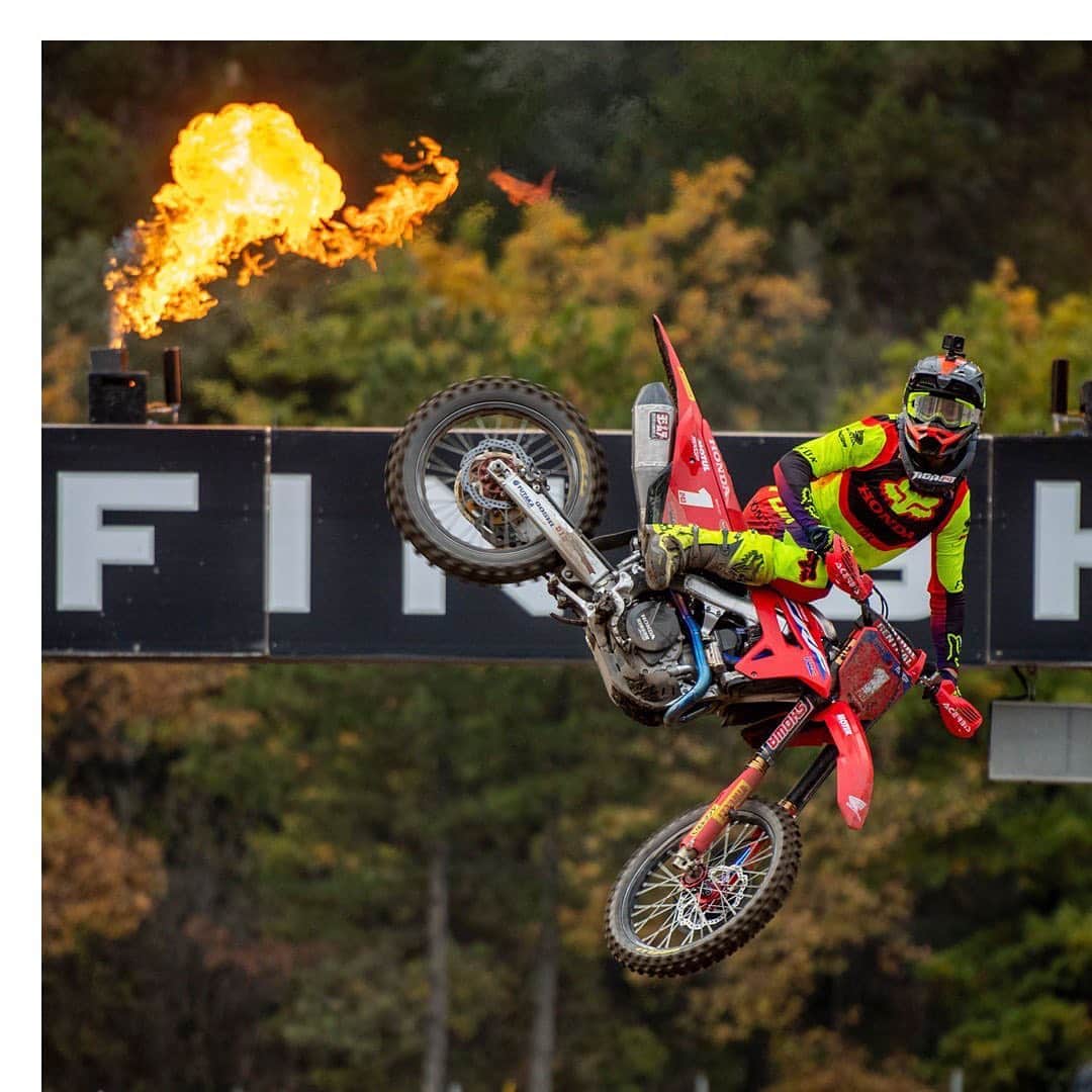のインスタグラム：「American Honda congratulates Slovenian superstar Tim Gajser @tiga243 on his fourth World Championship (third in the premier MXGP category) on his factory CRF450RW. Great job, Tiga! #RideRed #CRFcollective」