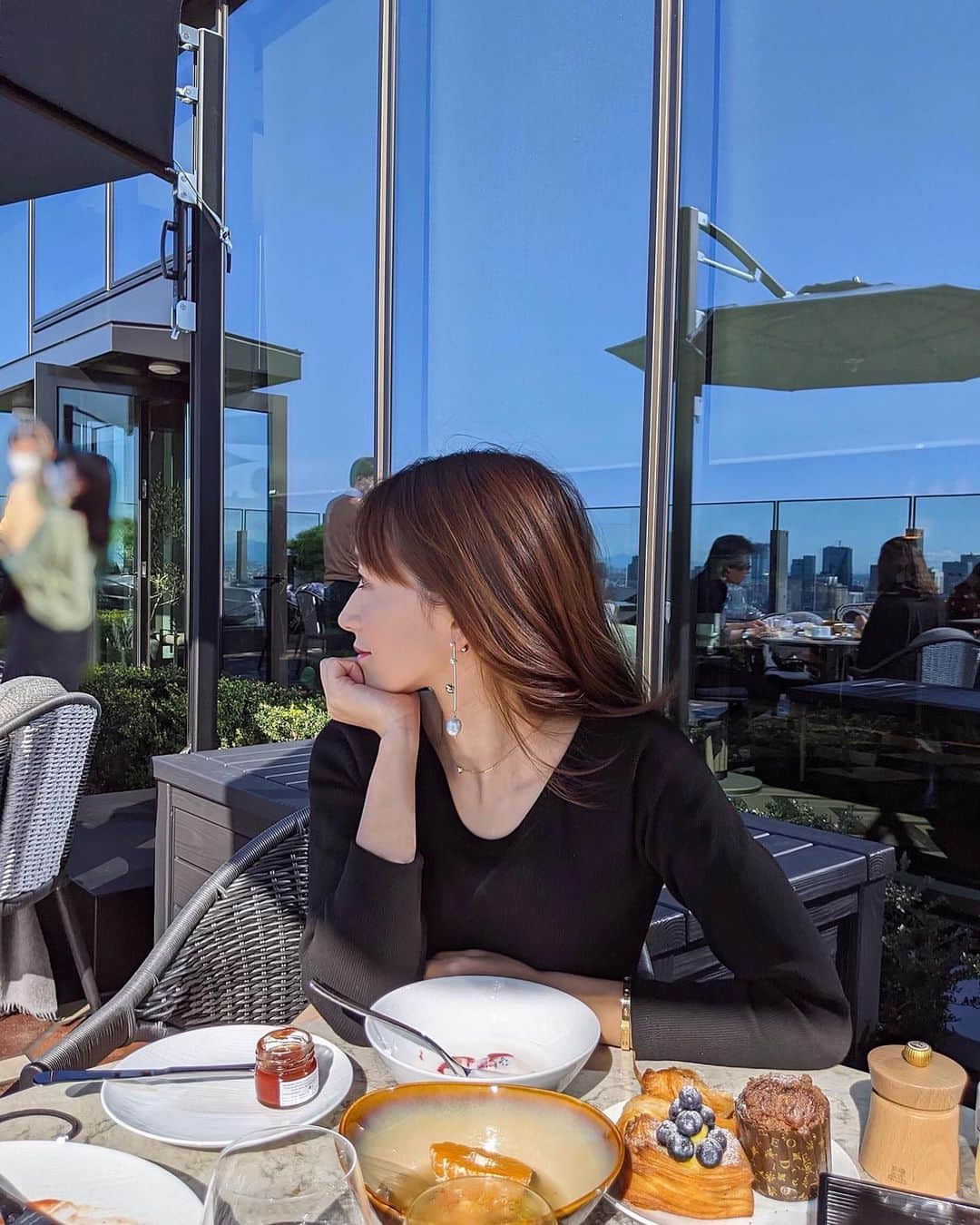 のインスタグラム：「. . Beautiful Sky💖 #fourseasons #hotelstay #hotellife #breakfast #ホテル朝食 #フォーシーズンズホテル東京大手町」