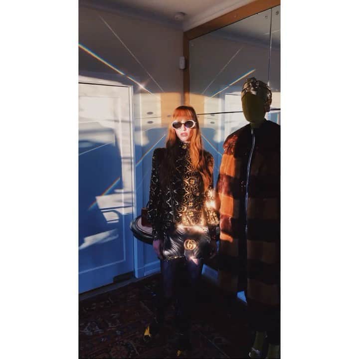 Faith Picozziのインスタグラム：「Throwback to my birthday celebration last year!!! Part 3! Gucci Suite at Chateau Marmont & Catch! Thank you to everyone involved ❤️ @gucci @myvonne6 @domrom247 @aollmann @filip.milenkovic @chateaumarmont @catch 💥 #tbt #gucci #chateaumarmont #birthday #celebration #catchla」
