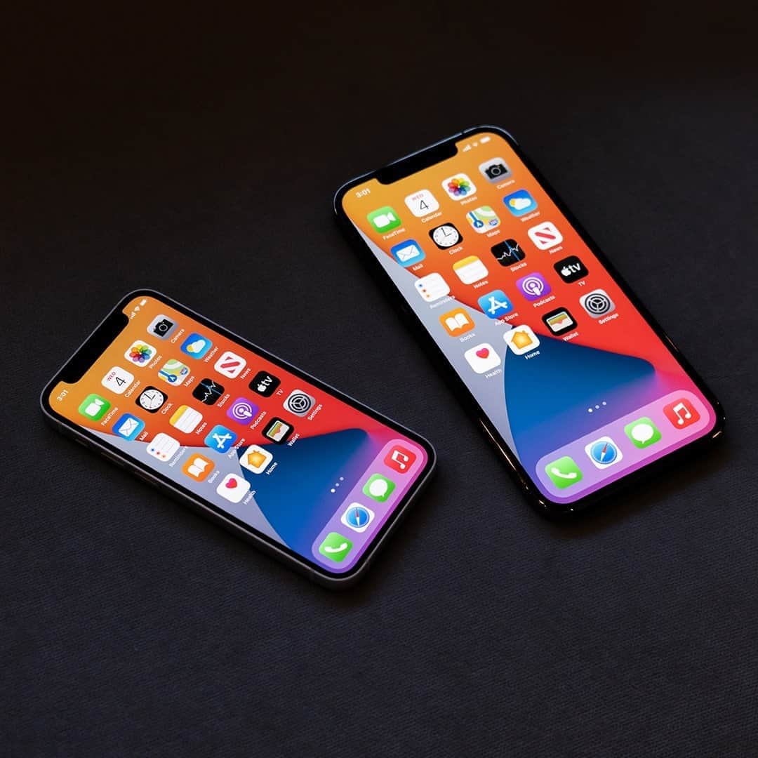 HYPEBEASTさんのインスタグラム写真 - (HYPEBEASTInstagram)「#hypebeasttech: @apple is opening pre-orders for its upcoming iPhone 12 Mini and Pro Max on November 6 at 8 AM EST. The Mini is the smallest, thinnest, and lightest 5G smartphone in the world with an edge-to-edge display packing the advanced technology of iPhone 12 into a delightfully compact size. While the Pro Max boasts the most advanced pro camera system and the largest display ever on an iPhone. Expect the phones to ship beginning November 13.⁠ Which one are you copping?⁠ Photo: Nick Llanton/HYPEBEAST」11月6日 8時55分 - hypebeast