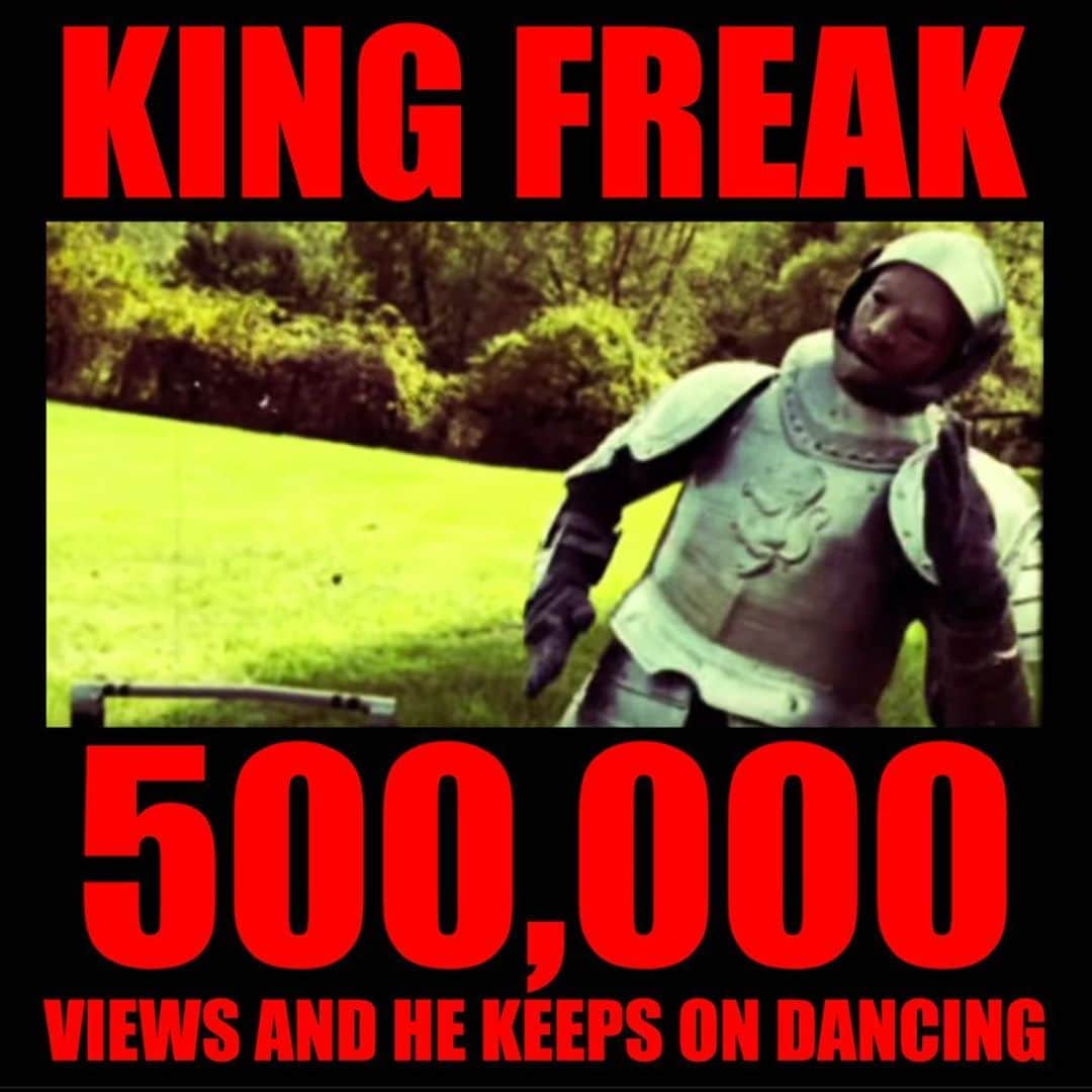 ロブ・ゾンビのインスタグラム：「Thanks everyone! If you haven’t seen King Freak yet the link is in my profile. #robzombie #johnfive #piggyd #gingerfish #kingfreak #thelunarinjectionkoolaideclipseconspiracy」