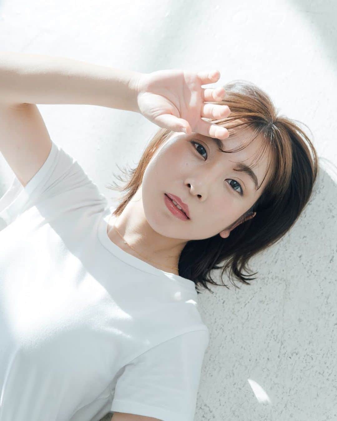板野成美のインスタグラム：「おはようございます☀ 寒いね！！」