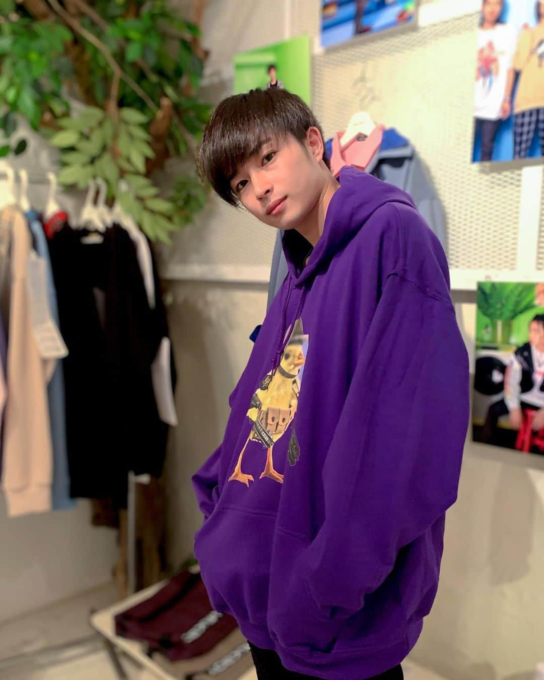 ミルクボーイさんのインスタグラム写真 - (ミルクボーイInstagram)「MILK/MILKBOY2021 Spring 💐Collection Exhibition Guest Snap📸 Thank you for all friends ! ✨ @matthew1.0.2.1 @kyo_official  @giselle_aika  @kazu_alim @kyokobarbie  @yumeyamasaru  @s24ry  @shane_makoto  @mii_bunny  1部のゲストの皆様のご紹介です！お忙しい中ご来場ありがとうございました！」11月6日 20時31分 - milkboyharajuku