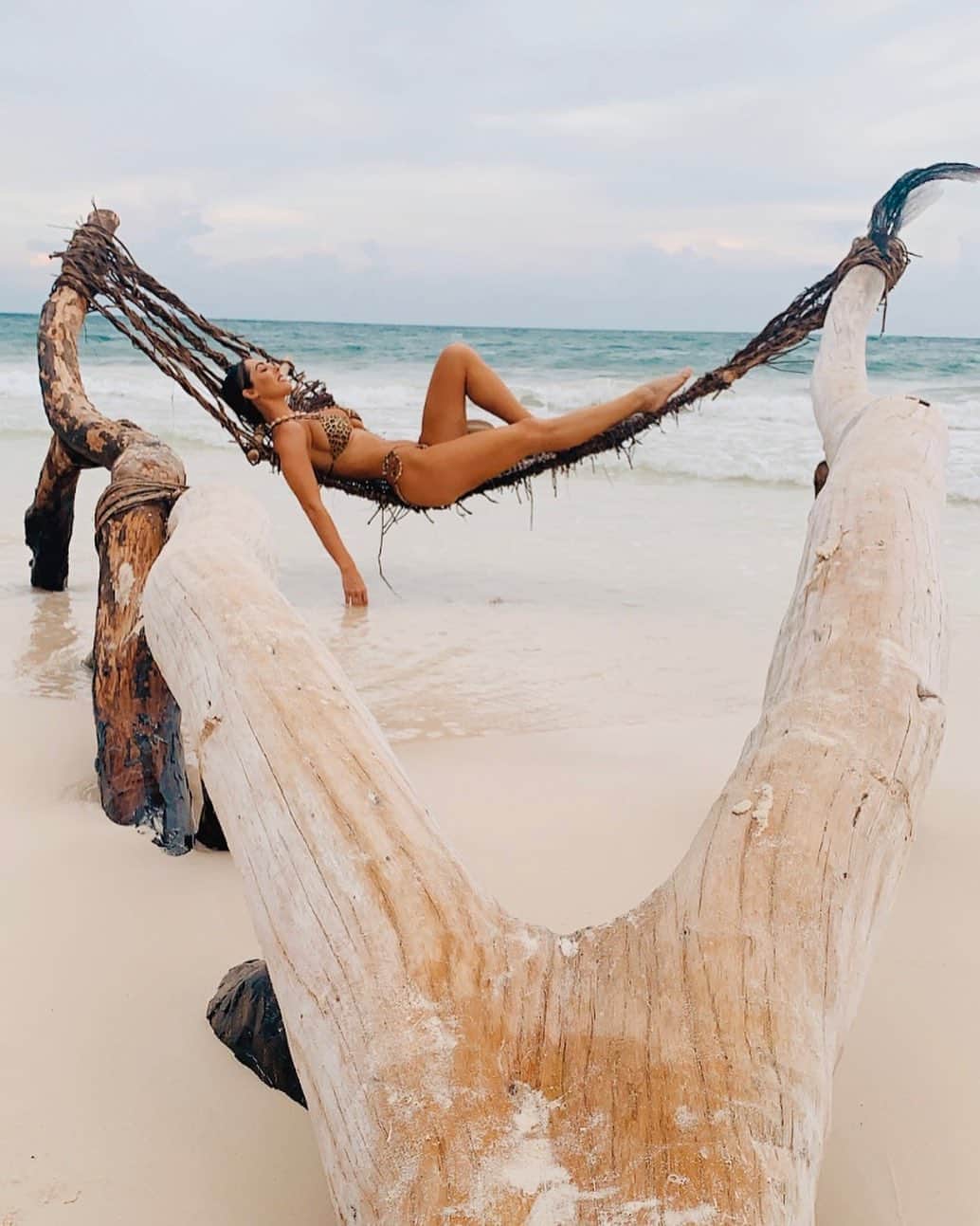 ホープ・ビールのインスタグラム：「Dreaming of warmer weather....💭」