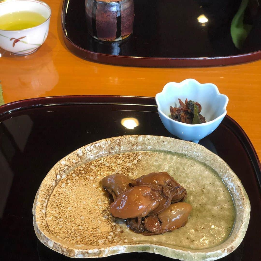 西岡剛さんのインスタグラム写真 - (西岡剛Instagram)「瀬下さんとこのウナギも食べて充電完璧🔌 今まで出会ったウナギではNO1👍 うなぎ好きな人、是非一度食べてほしい🤔  #瀬下 #うなぎ専門店せしも  #西岡剛」11月6日 13時55分 - tsuyoshinishioka_official