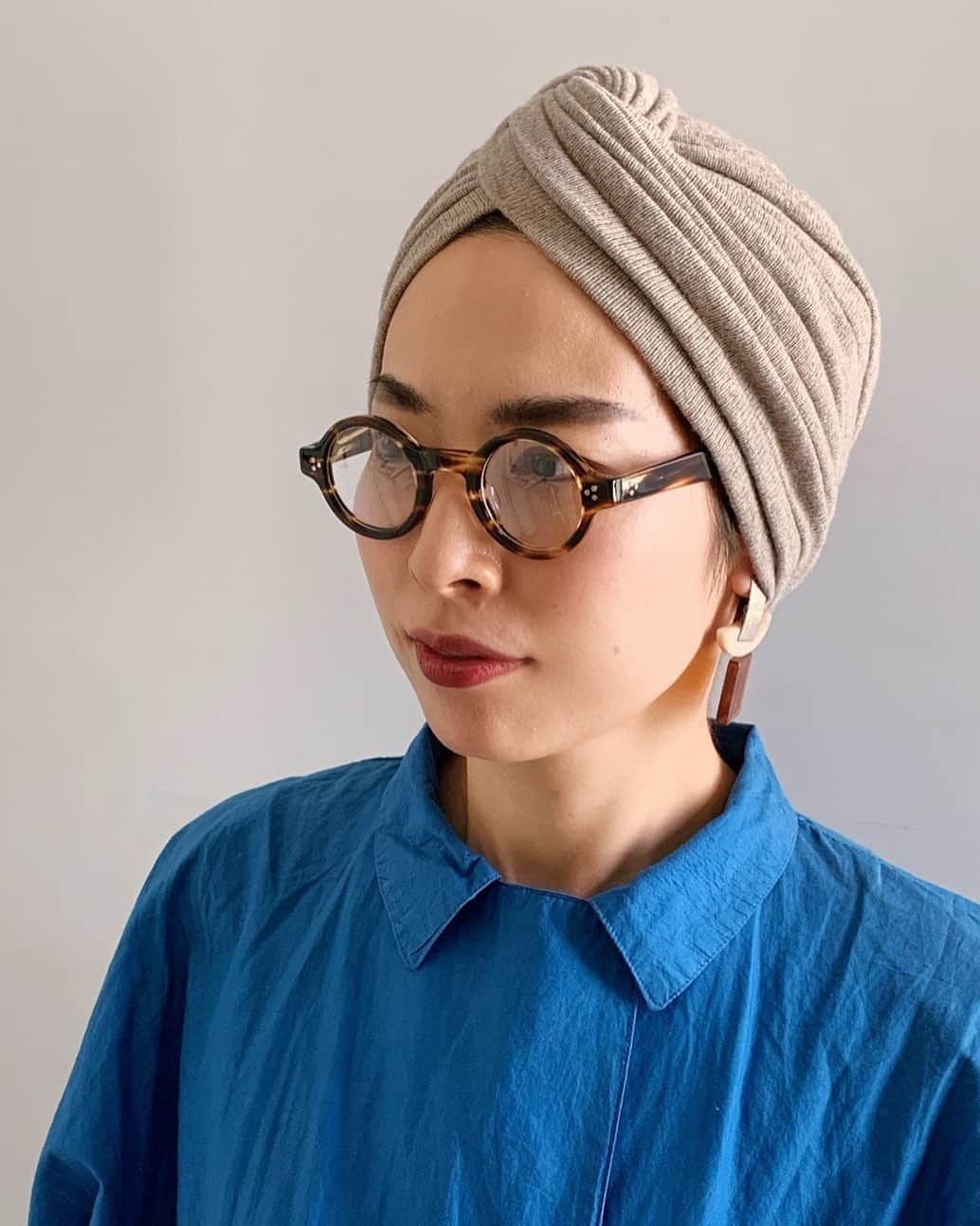 GLOBE SPECS_officialさんのインスタグラム写真 - (GLOBE SPECS_officialInstagram)「【Today's SNAP】  PRESS staff: HATACHI  Lesca LUNETIER G.Burt  #presshatachi  #eyewear @lescalunetier  #turban  @muehlbauer_hats  #smallroundstyle #staffsnap  #staffphoto #メガネ人 #ootd  #ootdfashion #fashion #snap #store  @globespecs_official  #tokyo  #opticalstore #wholesalebrand  #ahlem #anneetvalentin  #gernotlindner #globespecs  #lescalunetier  #lunor #dianetaylor #laloop #robertmarcnyc」11月6日 14時41分 - globespecs_official