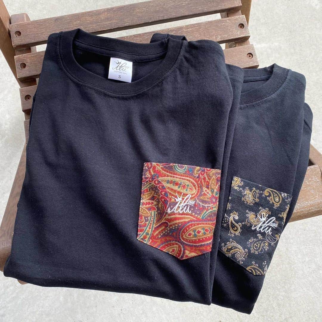 original brand 【ilu098】さんのインスタグラム写真 - (original brand 【ilu098】Instagram)「ワールドポケットtシャツ お待たせ致しました！ 待望のブラック&長袖タイプ。 世界旅で出会った生地を使用。 沖縄でアイルを刺繍。 アイルの最新作ポケットtシャツ！  ・WORLD POCKET(長袖) ¥5,480- ブラック / S M L XL  販売 店舗 11/7(土)~ Web 11/7(土)19時~  #ilu098 #ロイクル🐕 #おきなわ #沖縄 #ポケットtシャツ #アイル旅 #普天間」11月6日 17時00分 - ilu098