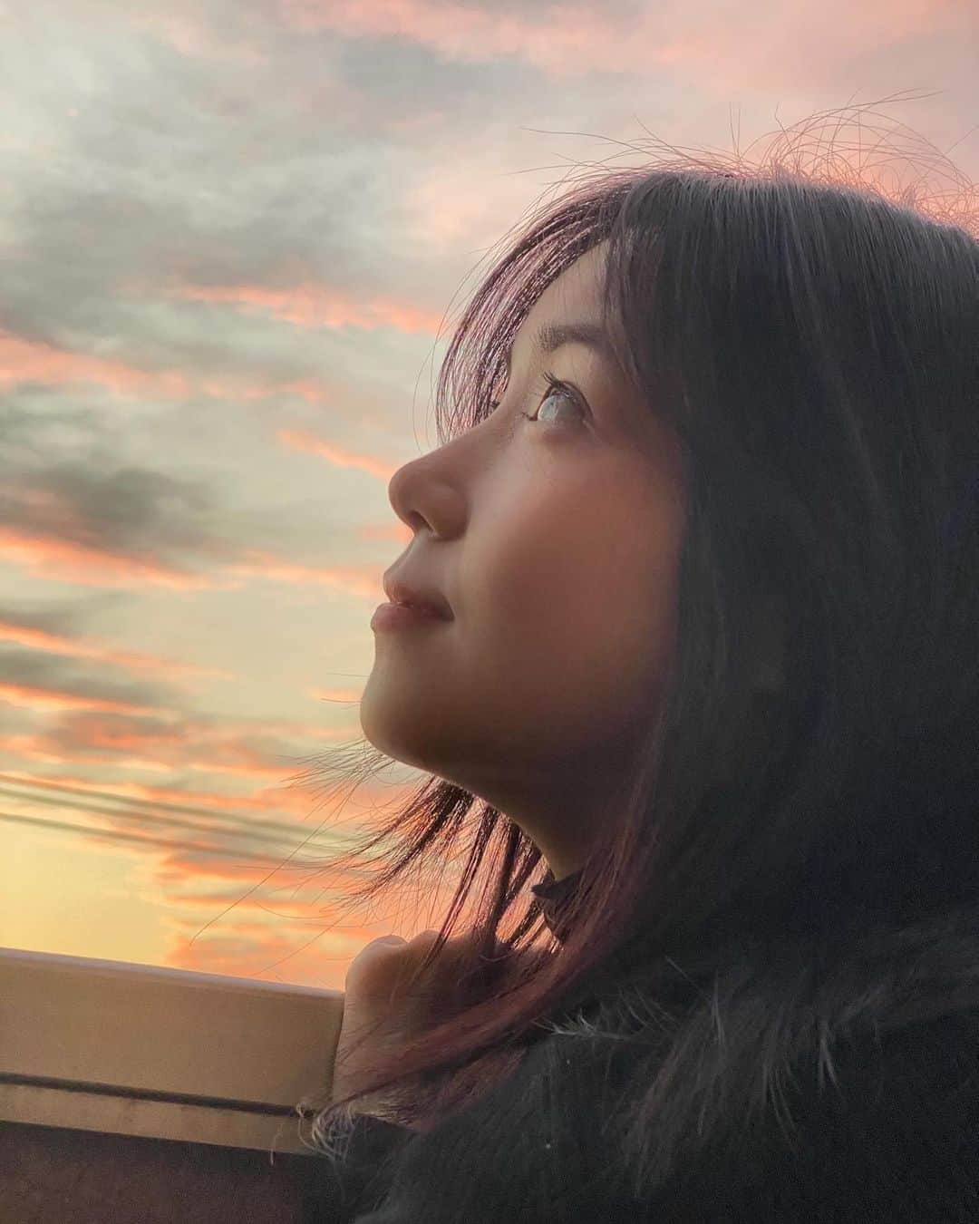 葉山柚子さんのインスタグラム写真 - (葉山柚子Instagram)「#うろこ雲 #☁️ #👀」11月6日 17時06分 - hayama_yuko
