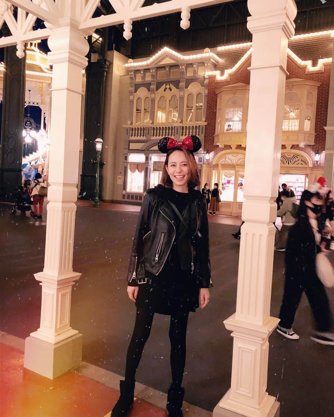 鮎河ナオミのインスタグラム：「久しぶりの #tokyodisneyland 感動❤️❤️❤️」