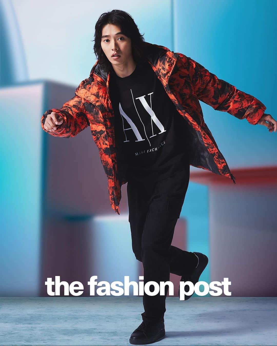 The Fashion Postさんのインスタグラム写真 - (The Fashion PostInstagram)「A|X Armani Exchange fw2020 special film featuring Kento Yamazaki  『山﨑賢人が走る！追いかける！ A|Xアルマーニ エクスチェンジからのメッセージフィルム公開 【前編】』  毎日をひたむきに生きる現代の若者。「明日はどんな1日になるのか。そして、未来の自分はどんな人間になっているのか」。そんな期待と不安を抱えながら、常に何かに追われているような日々が、本作では山﨑賢人の美しい走りで表現されている。そして突如、「誰か」が彼の前に現れて……(後編に続く)  model: Kento Yamazaki creative direction: Machine photography: Masatoshi Yamashiro styling: Shogo Ito hair&makeup: Taichi Nagase edit: Waki Motoyama text: Miwa Goroku cooperation: Robot Communications inc.  #TFP #TheFashionPost #ArmaniExchange #AX #アルマーニエクスチェンジ #山﨑賢人 #KentoYamazaki」11月6日 17時44分 - tfpjp