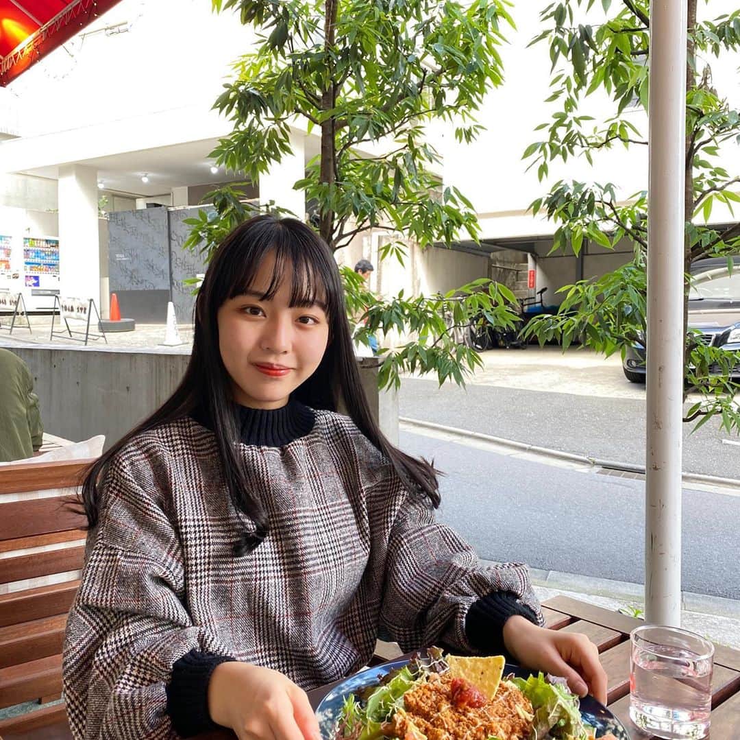 河野まひるのグルメインスタ