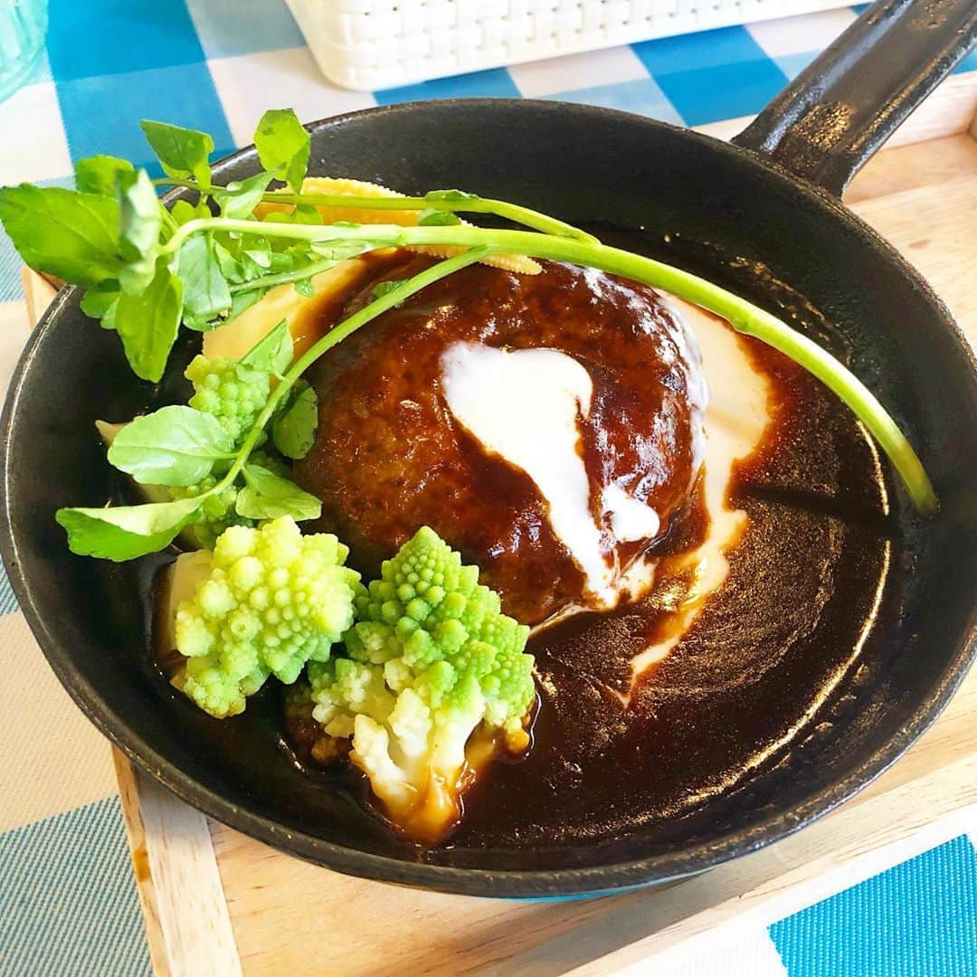 浅井マリカのグルメインスタ