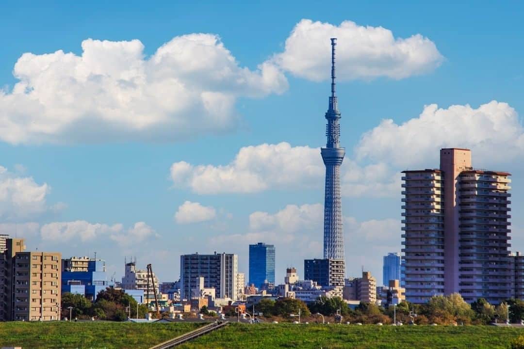 TOBU RAILWAY（東武鉄道）さんのインスタグラム写真 - (TOBU RAILWAY（東武鉄道）Instagram)「. . 🚩TOKYO SKYTREE -  Tokyo, Japan . . [TOKYO SKYTREE –W1SH RIBBON PROJECT– Let’s tie ribbons with everyone’s wishes!] . . Midst a world fighting against the new corona virus disease (COVID-19), TOKYO SYKTREE has installed the monument “W1SH RIBBON” at its observation deck 350 meters above the ground, aspiring to boost everyone’s wishes to overcome this hardship and advance towards the new future. Visitors can write their own wish on a ribbon then tie it to this monument. Please participate in this project when you visit TOKYO SKYTREE.  . . #visituslater #stayinspired #nexttripdestination . . . #tokyoskytree #makeawish #tokyo #tokyo_japan #tokyotrip #tokyo_grapher # #japantrip #travelgram #tobujapantrip #unknownjapan #jp_gallery #visitjapan #japan_of_insta #art_of_japan #instatravel #japan #instagood #travel_japan #exoloretheworld #ig_japan #explorejapan #travelinjapan #beautifuldestinations #japan_vacations #beautifuljapan #japanexperience #tokyolandscape」11月6日 18時00分 - tobu_japan_trip