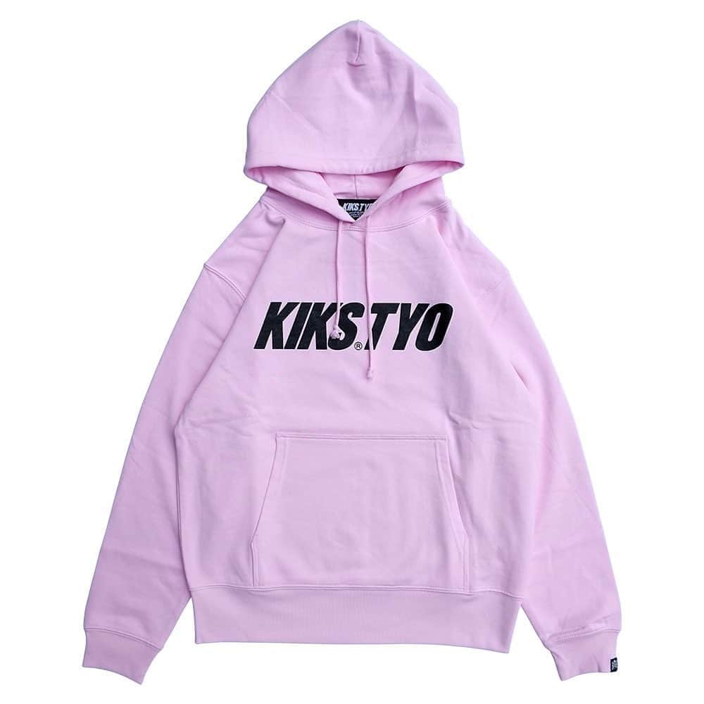 KIKSTYOさんのインスタグラム写真 - (KIKSTYOInstagram)「. NEW ARRIVAL!!! ベーシックなプルオーバータイプのロゴパーカー。 10ozの裏毛仕様、シンプルなデザインで着回しの効くオールシーズン使えるアイテム。全5色展開。 #kikstyo #tyo #tokyo #logo #logohoodie #kicks」11月6日 18時06分 - kikstyo