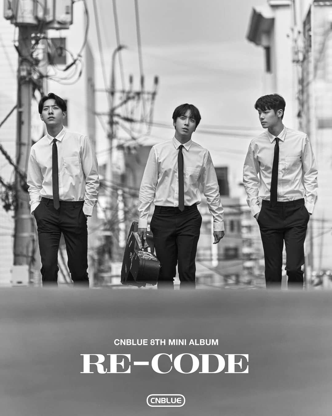 カン・ミニョクさんのインスタグラム写真 - (カン・ミニョクInstagram)「CNBLUE 8TH MINI ALBUM [RE-CODE]  TEASER POSTER  ▶ ALBUM RELEASE 2020.11.17 6PM  멋지다 ;)  #CNBLUE #씨엔블루 #8TH_MINI_ALBUM #RE_CODE」11月6日 18時21分 - mr_kanggun