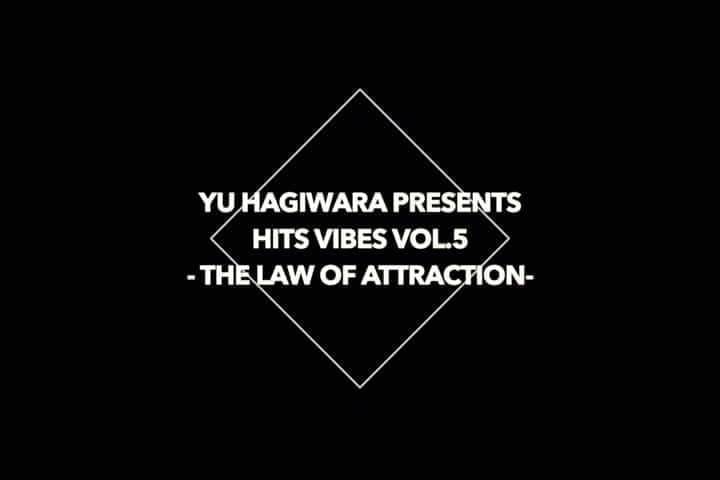 ステファニーのインスタグラム：「はーーい🙋11/9に配信ライブやります😆2月あたりにやったHits Vibesの続編です。また新しいオリジナルとかもやります、是非遊びに来て下さい🥰 リンクはバイオに貼ってあります。 Will be doing a jazz streaming live on Nov.9th! The link in my bio has an English version too so check it out😉  YU HAGIWARA Live Streaming Concert HITS VIBES Vol.5 -THE LAW OF ATTRACTION-  2020.11. 9 20:00- START 萩原 優(sax) 井上 仁(syn/keys) 勝矢 匠(b) 荒山 諒(dr) Special Guest. Stephanie Topalian (Vocal) GOMESS (MC)  チケット: ￥1,500～ https://twitcasting.tv/c:abso/shopcart/36272?hl=ja」