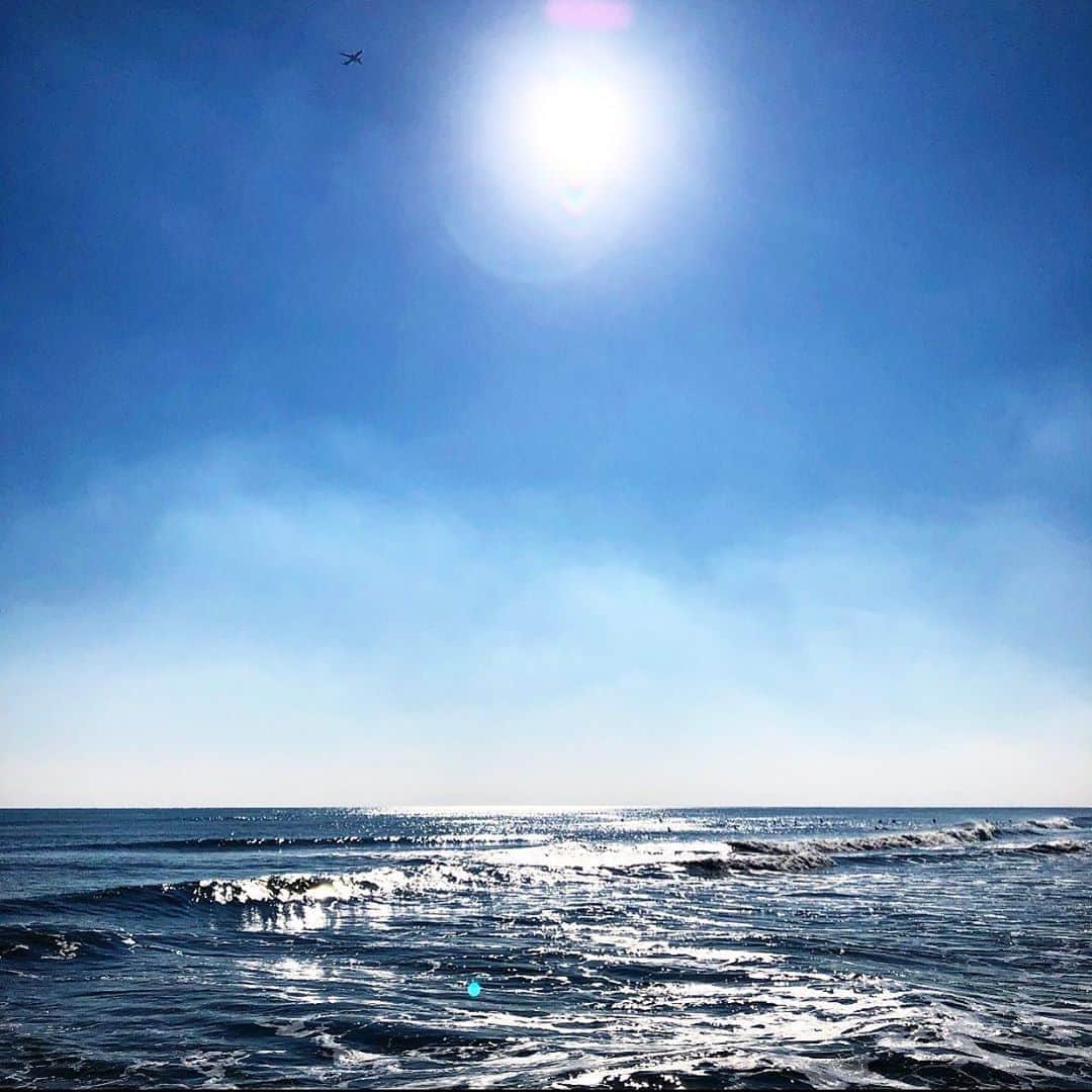 KENTAのインスタグラム：「心配な事は沢山ありますが﻿ そっちに海はありますか？﻿ ﻿ youtu.be/auofz0gr7C8﻿ ﻿ 2020年11月6日 健太より」