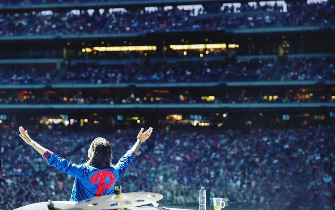クリスティーナ・ペリーのインスタグラム：「we see you pennsylvania 💙⁣ ⁣ 📸 by @mrboots」