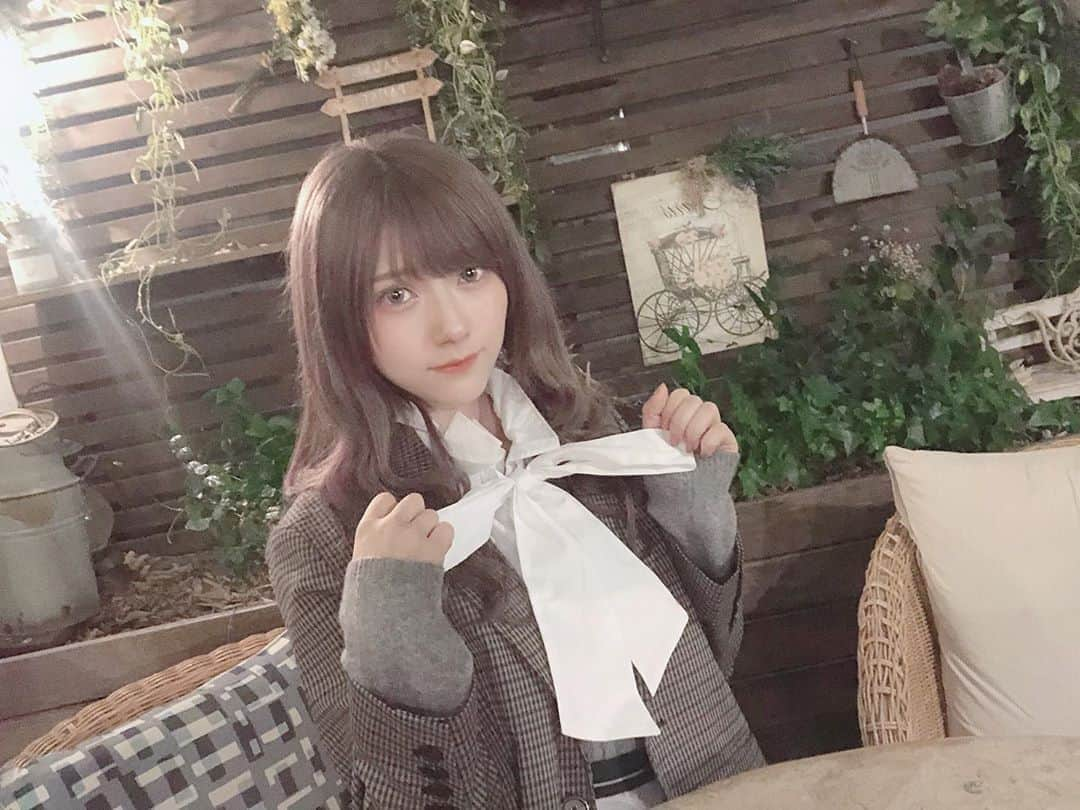 山田麻莉奈さんのインスタグラム写真 - (山田麻莉奈Instagram)「. きのう展示会のあとながえしゃんとごはん行ったとき お写真いっぱい撮ってくれたので いっぱい載せます(*´―｀*)  ありがとうながえしゃん。♡ ( @yua.nagae )」11月6日 22時26分 - marina.yamada_324