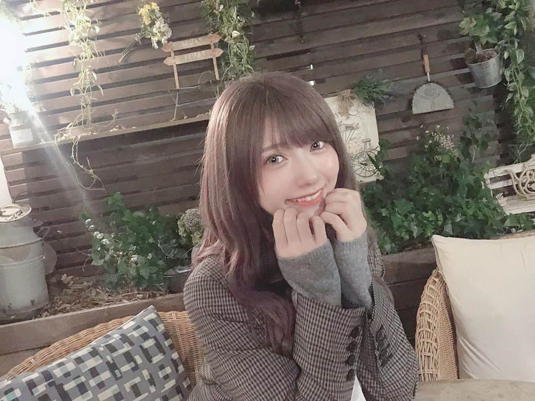 山田麻莉奈さんのインスタグラム写真 - (山田麻莉奈Instagram)「. きのう展示会のあとながえしゃんとごはん行ったとき お写真いっぱい撮ってくれたので いっぱい載せます(*´―｀*)  ありがとうながえしゃん。♡ ( @yua.nagae )」11月6日 22時26分 - marina.yamada_324