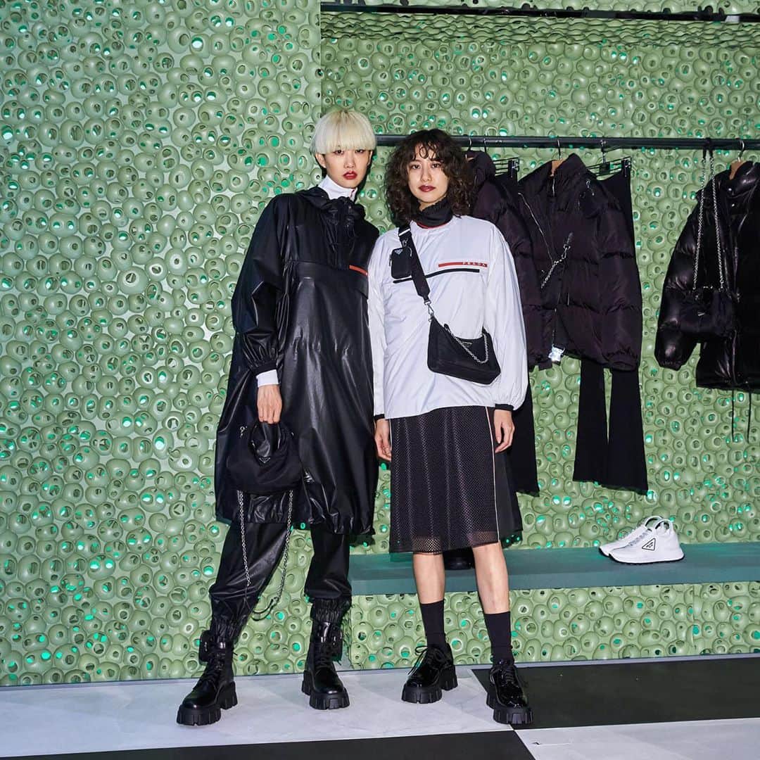 のインスタグラム：「@prada Launch Party💚  #PradaLineaRossa  #PradaFW20 #PradaMiyashitaPark」