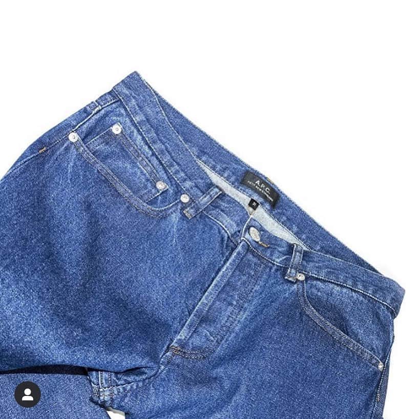 アーペーセーのインスタグラム：「A.P.C. Denim⠀ ⠀ Petit New Standard in stonewashed indigo. ⠀ ⠀ Available in stores and at apc.fr⠀ ⠀ Regram @antonaccistore ⠀ ⠀ #APC #APCFW20 #APCdenim #MyAPC」