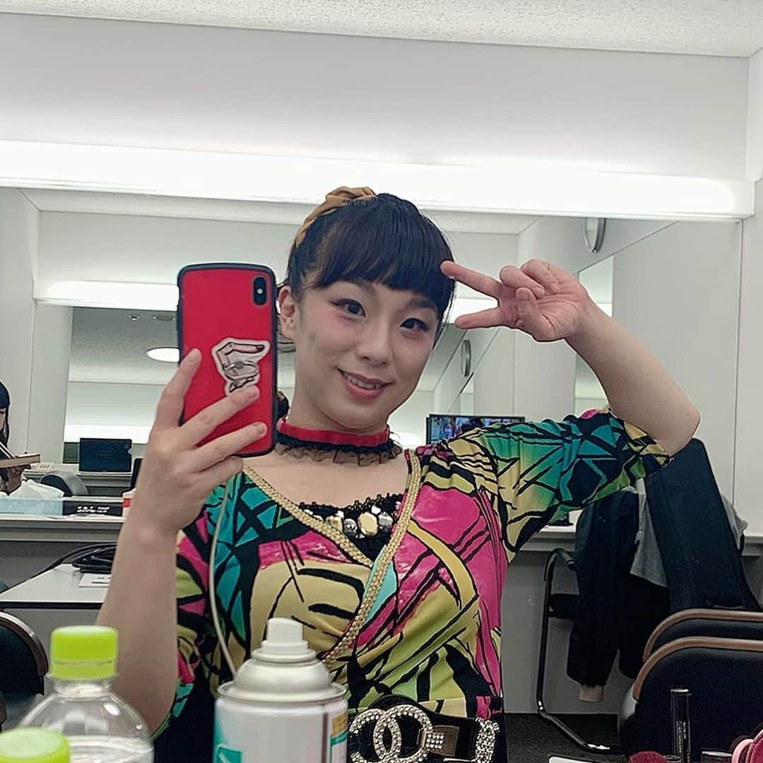 森田まりこさんのインスタグラム写真 - (森田まりこInstagram)「#アメトーーク ありがとうございました🌈  #今夜くらべてみました の藍ちゃんからの松浦兄さん😂 連れてってもらってうれし〜うれし〜🙏  ・ ほんで明日のお昼は新喜劇放送よ📺 ・ 藍ちゃん座長回！松浦兄さんと出るよー！藍姐さんのお話やでー🤗 #よしもと新喜劇」11月6日 22時55分 - morita.mariko