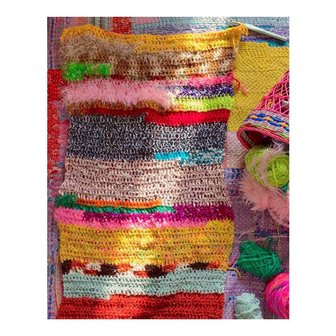 森千波さんのインスタグラム写真 - (森千波Instagram)「#knitting 🧶」11月6日 22時57分 - 1000wave