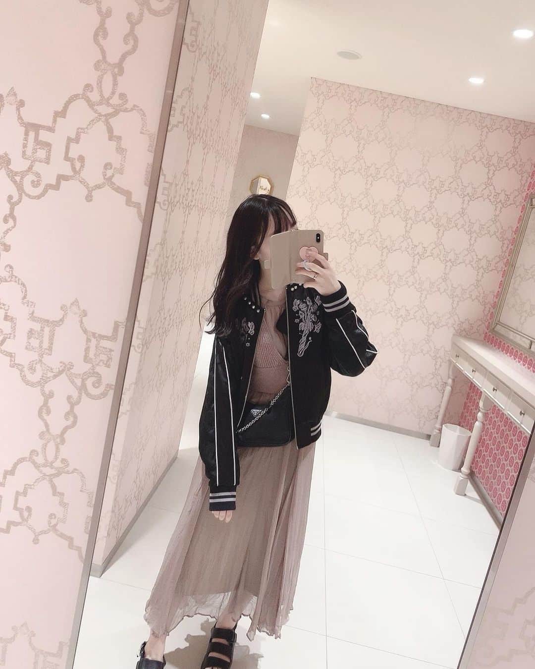 のインスタグラム：「🕸❤︎」