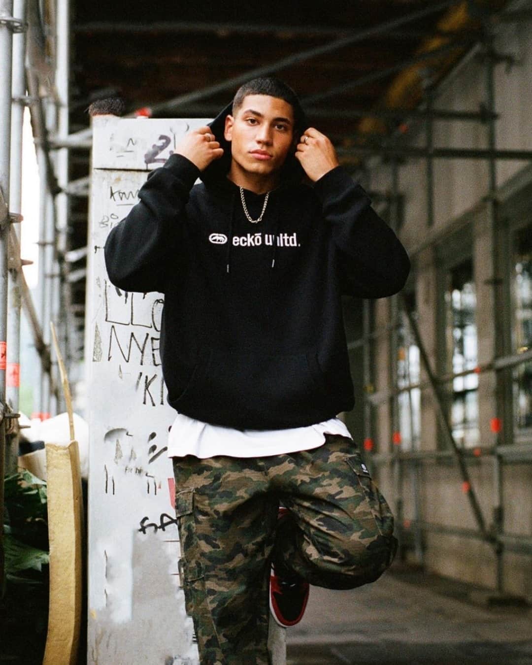 のインスタグラム：「Keep it classic  @ziskadora�  @themoldernway  �@vincentrayvon」
