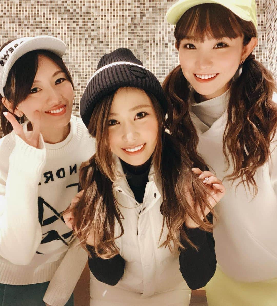 渡瀬茜さんのインスタグラム写真 - (渡瀬茜Instagram)「バーディーズカップ11月大会ご参加してくれた皆様ありがとうございました😆💖 今回は優勝🥇ドラコン🏌️‍♀️ニアピン⛳️とりましたー✌️✨ この三冠とったのはバーディーズカップ参加し始めて初なのですごく嬉しすぎました😆💖 パターがだめだめすぎてスコアは90で90切りはならずでしたがとっても楽しかったです😊  今年のバーディーズカップは12月大会が最後で残り1戦となってしまいました😢  GTバーディーズカップ2020最終戦もみんなで楽しくゴルフしましょうね❣️  @golftoday_birdies  #ゴルフトゥデイ#ゴルフ#lecoqsportif #ルコック#ルコックゴルフGTバーディーズ#バーディーズカップ#gtbcup#女子ゴルフ#女子ゴルフ軍団#ゴルフウェア#ゴルフ女子ファッション#ゴルフ大好き#ドラコン#ニアピン」11月7日 0時25分 - wataseakane1
