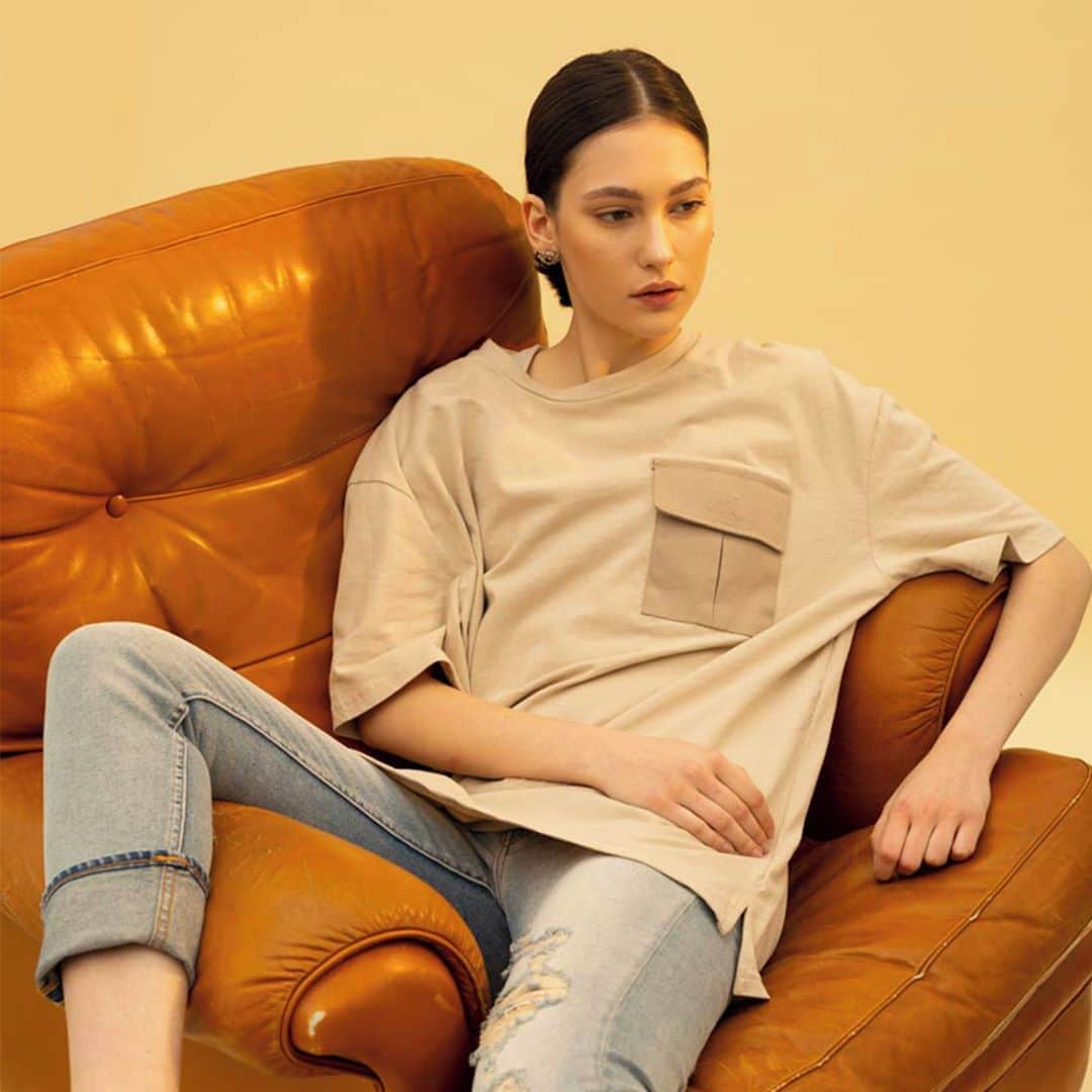 ケアレーベルのインスタグラム：「Simplicity is the ultimate form of sophistication.⁣ care-label.com⁣⁣⁣ ⁣ #carelabel #denimlovers #denimstory #denimaddiction」