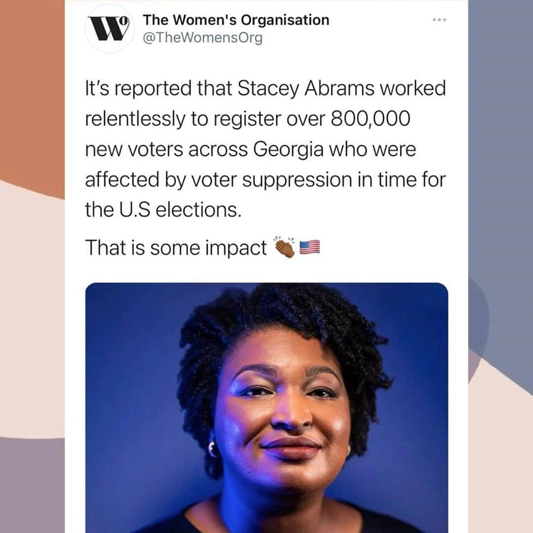 ヒル・ハーパーさんのインスタグラム写真 - (ヒル・ハーパーInstagram)「There are no words for what @staceyabrams was able to accomplish in Georgia. What did she do? She rolled up her sleeves, organized and registered *800,000* new voters and is about to flip her state blue. She had a strategic plan and worked so very hard to organize folks.  A hero of this election. A beautifu, intelligent, committed Black woman helping to save this country from itself.  #staceyabrams #blackvotesmatter #blackleadership #elections2020」11月7日 2時09分 - hillharper