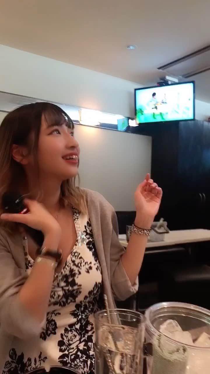 のインスタグラム：「ありがと〜さなちゃん😚♠️💕✨🙈🧡💕初カラオケ🎤可愛すぎます🙈💓きゃー‼︎ 🐼いつもありがとうございます♥️皆様イチナナLIVEアプリダウンロード無料です💓さやか０９０４🍉検索🍉‼️出てきます🌈♥️毎朝5時55分から6時半までLIVE配信中🐼🐼毎朝待ってます🥂👗💓🌈🙌あっちゃん♥️Ask♥️も時間帯をずらしてエランドール後イチナナLIVE配信中💁🏼‍♀️こちらも盛り上がってるので是非来てください💕🎉♣️🌈🤍エランドール🎷ＰＭ8:00-ＡＭ1:00です🚨エランドールにも是非遊びに来てください〜✌️🐰💕🌻 #帯広エランドール #帯広E'lan d'or#帯広ラウンジ #帯広スナック#帯広snack #帯広 #十勝帯広 #帯広飲み屋 #帯広写真 #帯広ローヤルプラザビル #北海道 #帯広可愛い #帯広ホステス #帯広飲み放題 #帯広アルバイト募集#帯広アルバイト#帯広求人 #帯広おすすめ #帯広女の子#帯広バイト募集 #帯広オシャレ#帯広グルメ#帯広看板娘#帯広ダンス#帯広オフィスK#帯広祭り#帯広コスプレ#帯広イベント#帯広ターゲット」