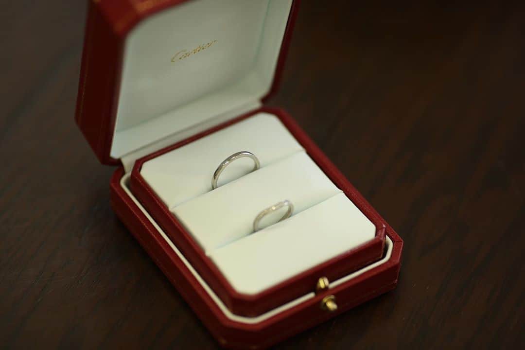 武田るいさんのインスタグラム写真 - (武田るいInstagram)「ウェディングピローは母からのプレゼントです💍👰🤵💐🎁 #wedding #weddingphoto  #ウェディング #ウェディングピロー #結婚指輪 #💍」11月7日 14時56分 - rui_1002