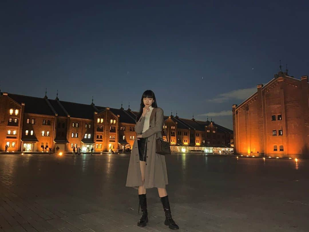 小田鈴音さんのインスタグラム写真 - (小田鈴音Instagram)「. 景色がもう冬🍂中華街で小籠包めっちゃ食べた謝謝😽😽」11月7日 14時56分 - suzuneoda