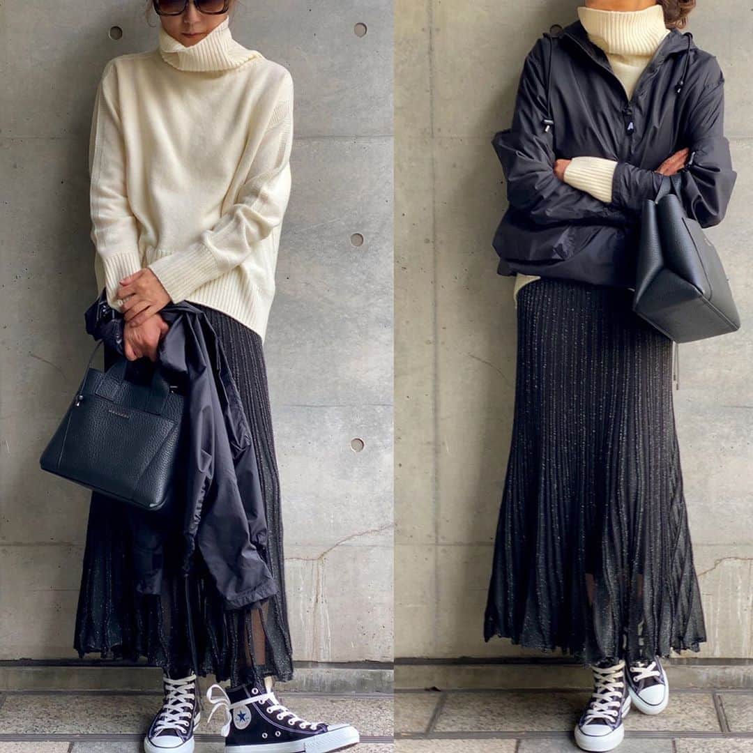 のインスタグラム：「NEWSNAP ♦️Coordinate ・ 2020-11-02 ・ スポーティ＆シック ・ outer : #arkair tops : #boussole skirt : #boussole bag : #orciani accessory : #anthemforthesenses  shoes : #converse other : #pagani #tabio ・ #kkcloset #kkshop #菊池京子 #kyokokikuchi #style #コーデ #coordinate #code #fashion #スナップ #snap #coordinate #ootd #wear #simple #カジュアル #happy #italy #black #knit #sporty」
