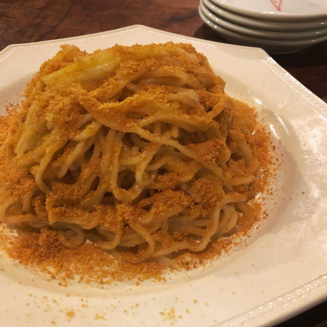 高橋リタさんのインスタグラム写真 - (高橋リタInstagram)「前菜に春餅、〆にカラスミ焼きそば😋 食いしん坊のオーダーにルールはありません👻 #ボンバイエさんの研究成果 #さすがです👏」11月7日 7時39分 - jojopon