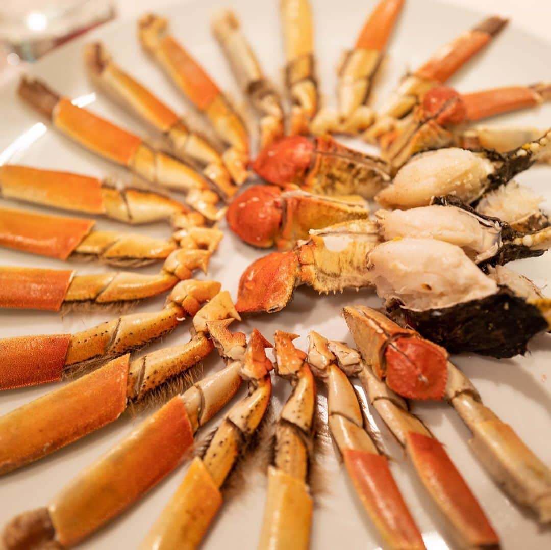 武井義明さんのインスタグラム写真 - (武井義明Instagram)「年に一度の上海蟹を、大好きなお店で。」11月7日 7時50分 - bebechef