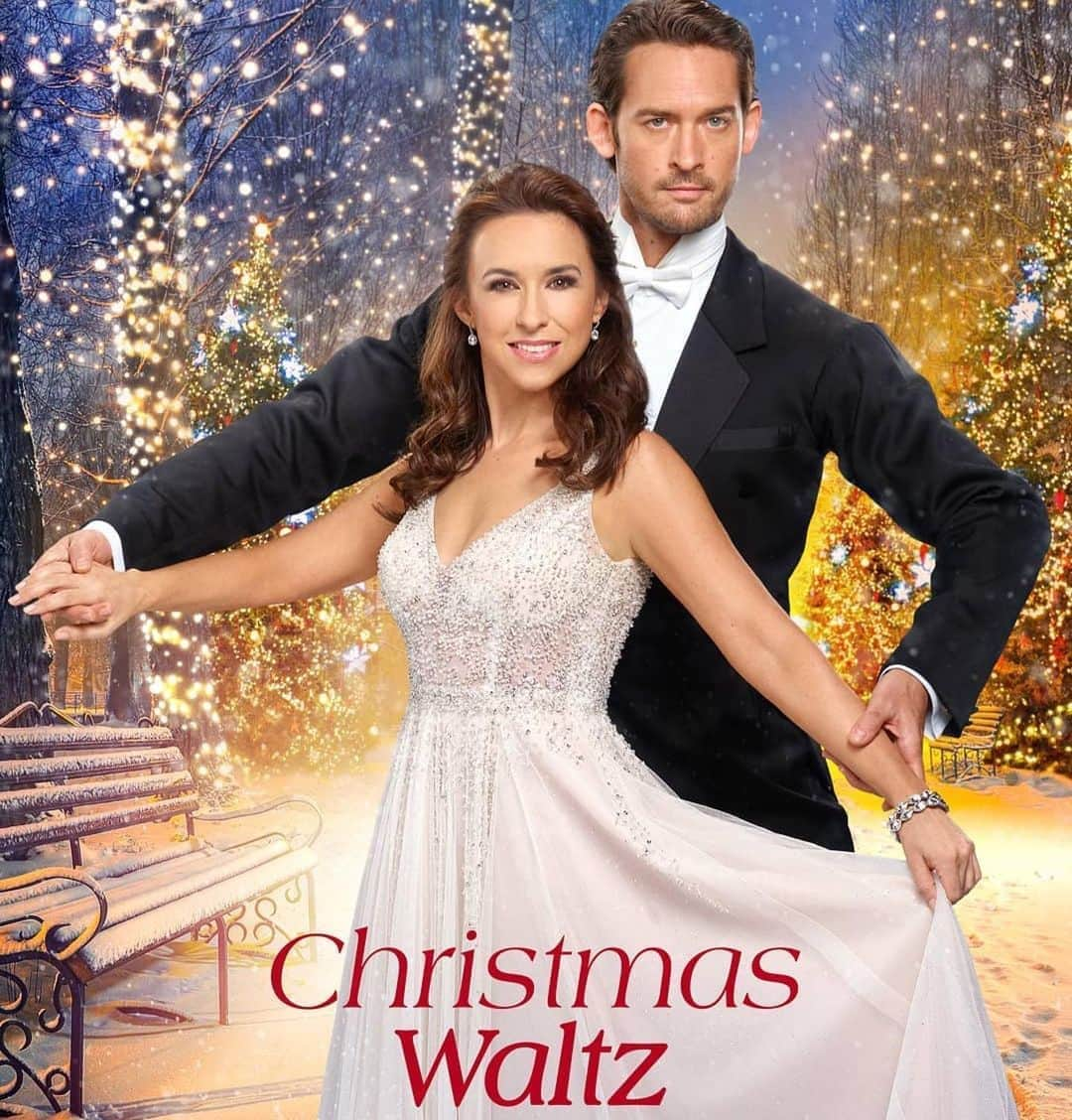 レイシー・シャベールさんのインスタグラム写真 - (レイシー・シャベールInstagram)「Hi! Please join us Saturday November 28 for #ChristmasWaltz on @hallmarkchannel I can’t wait to share this movie with you in just three weeks! ❤️🎄#IamReadyForChristmas #countdowntochristmas #christmasmovietime #mostwonderfultimeoftheyear」11月7日 8時56分 - thereallacey