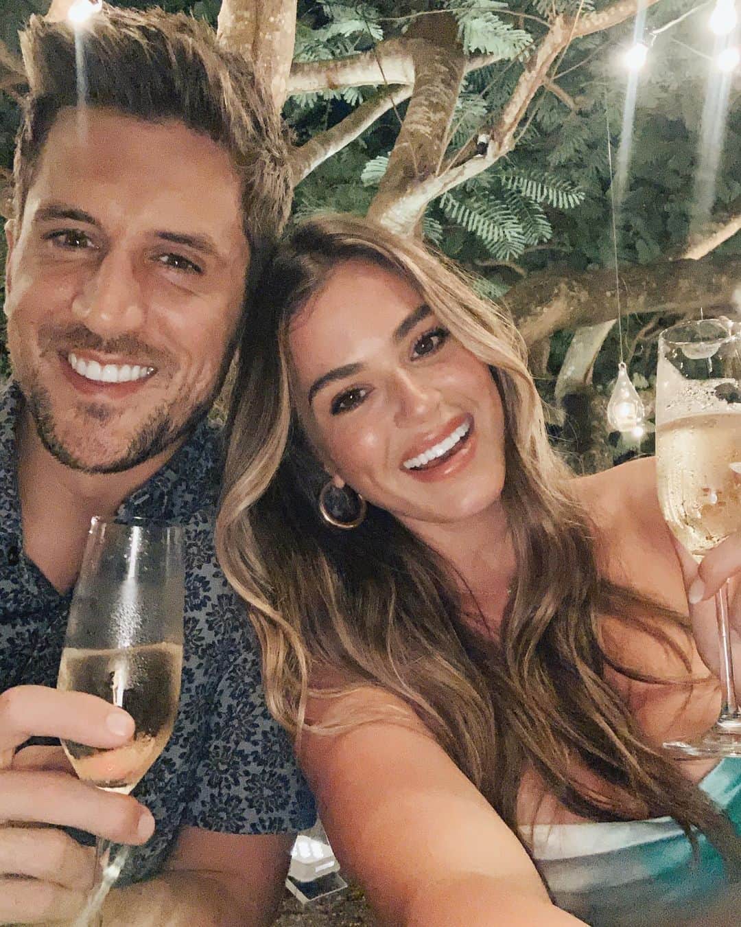 ジョーダン・ロジャースのインスタグラム：「Forever Mood with @joelle_fletcher」