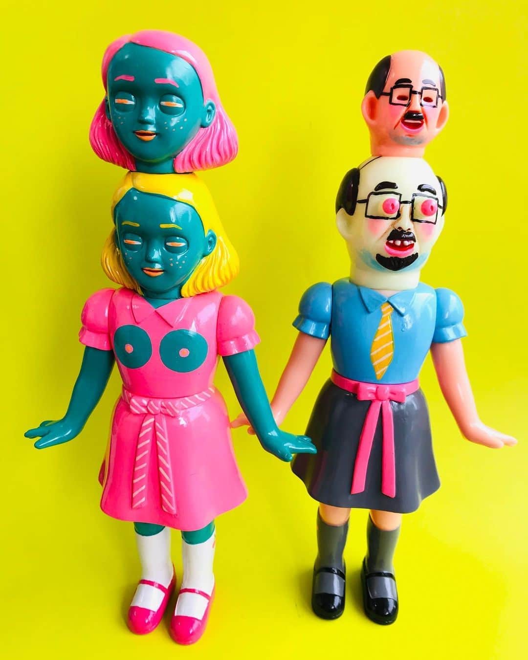デハラユキノリのインスタグラム：「for THE TWINS SOFUBI CUSTOM SHOW at STS2020 上海トイショー用の双子ソフビカスタムです。awesome toy #dehara #deharayukinori  #awesometoy」
