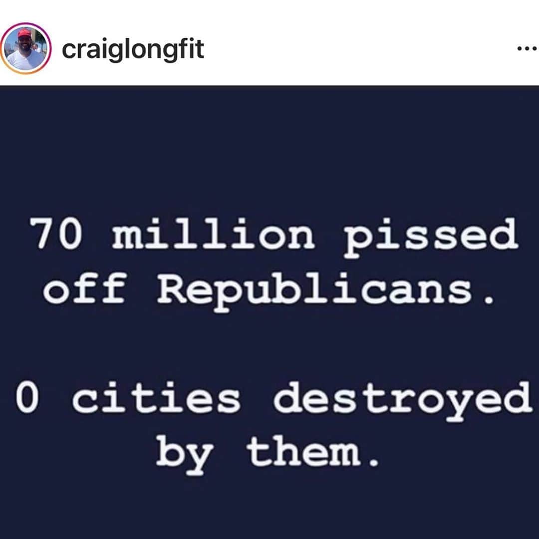 サミーア・アームストロングのインスタグラム：「Imagine that. @craiglongfit ❤️🇺🇸」
