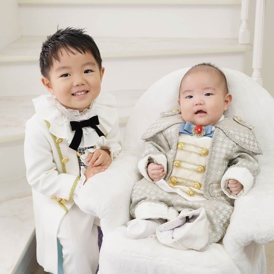 渡部太基さんのインスタグラム写真 - (渡部太基Instagram)「. 👦👑👶 #わたべんちのれおうくん  #わたべんちのまはろくん  #渡部兄弟」11月7日 10時36分 - daikick7