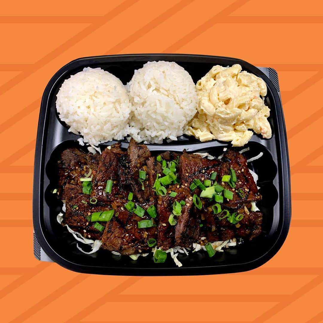 Zippy's Restaurantsのインスタグラム：「An #AlohaFriday Kalbi Plate for dinner sounds like an akamai move.」