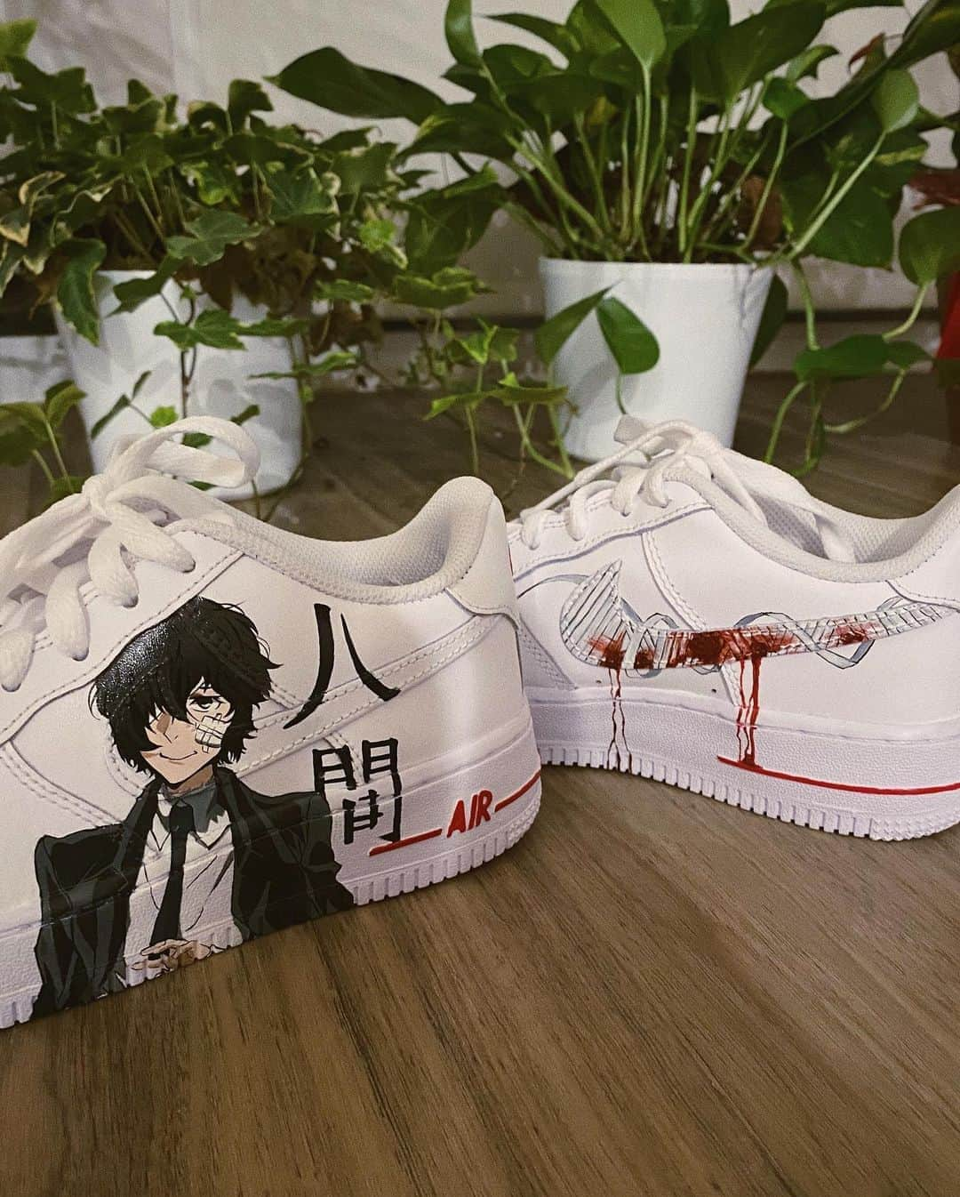 Emily Meiさんのインスタグラム写真 - (Emily MeiInstagram)「“Wake me from this oxidizing world of a dream”   Dazai customs by @liangarchive 🤟🏻」11月7日 11時21分 - emily.ghoul