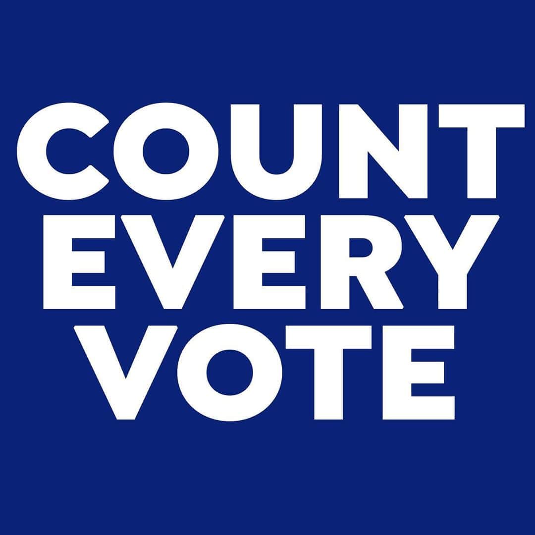 アダム・シャピロのインスタグラム：「Keep counting. This wait is normal. This is what elections look like. Democracy is worth waiting for.」