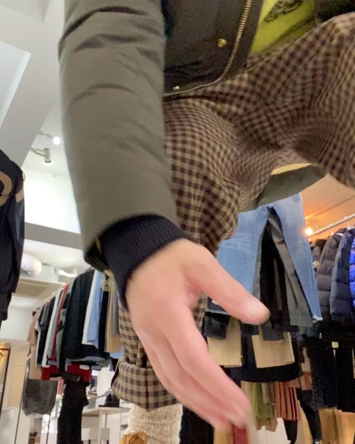 パンツェッタ・ジローラモのインスタグラム：「#enjoy #winterfashion #fight #myfriends #letsgo #gogo #@mooseknucklescanada #giro #girolamo #osaka #tokyo #canada #letsbefriends #」
