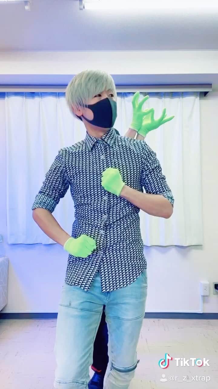のインスタグラム：「🧤😆🧤」